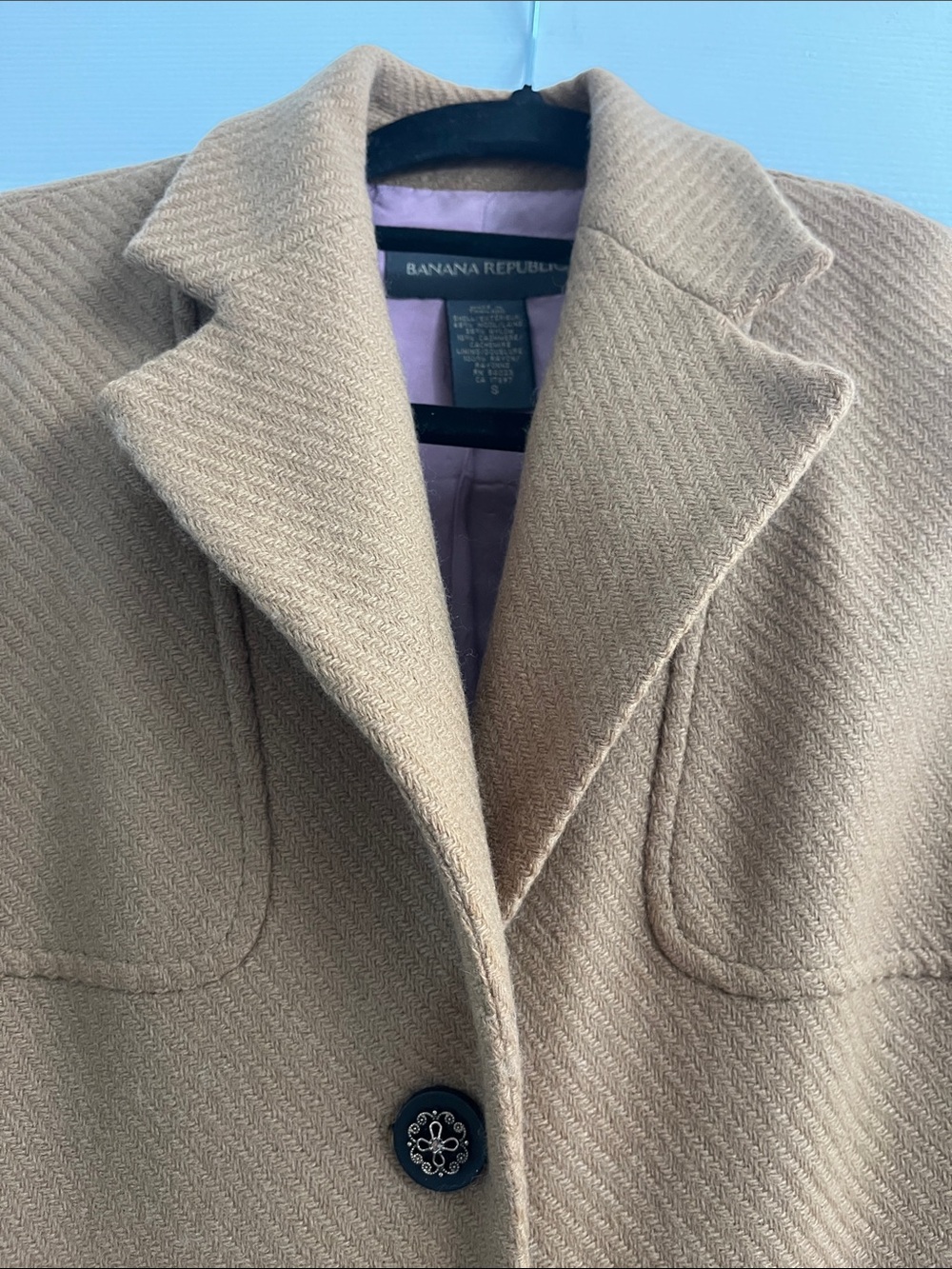 Womens Camel Wool-Blend Coat - Classic Tailored Style - Picture 4 of 7